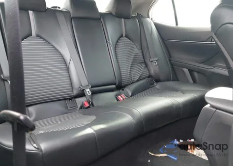 2020 Toyota Camry Se z USA, uszkodzony, nr VIN 4T1G11AK8LU911445